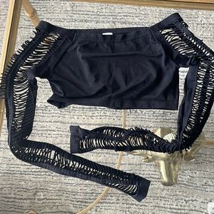 NWOT balera y2k long sleeve laser cut out black crop top